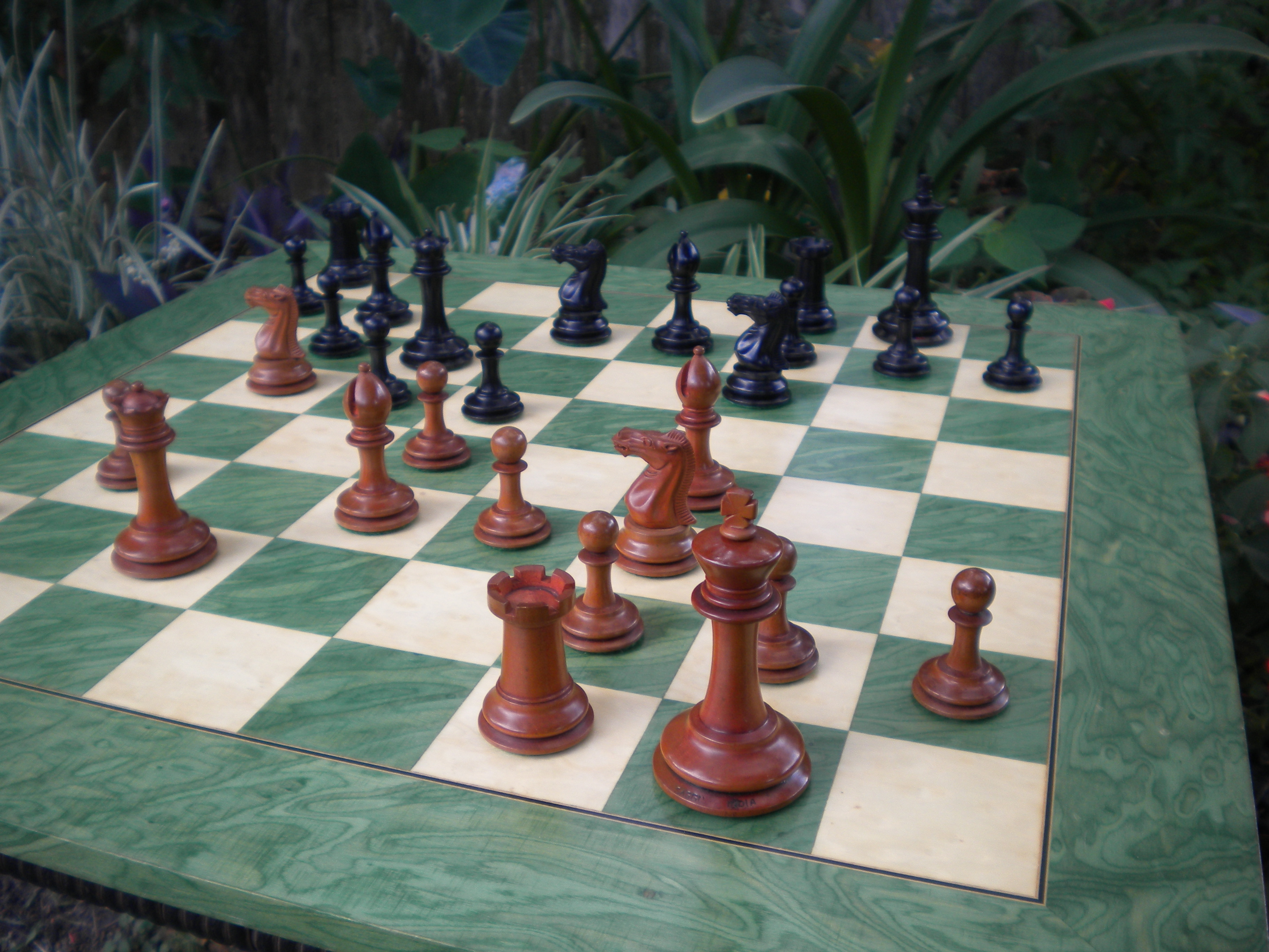 SE Asia chess set